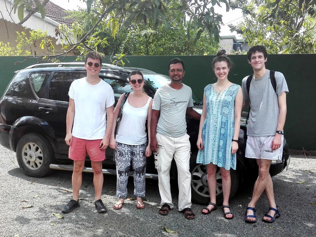Galle Star Hotel Bagian luar foto